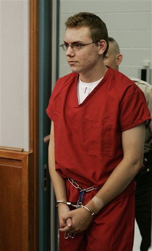 Jeremy Hauck, 18, enters court, Friday, Aug. 18, 2006, in Farmington, Utah. (AP Photo/Douglas C. Pizac, Pool)