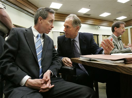 Witnesses Testify in Defense of Jeffs