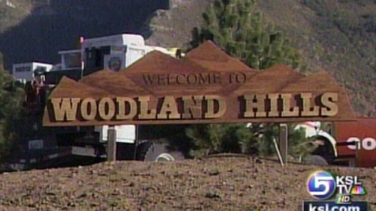 Woodland Hills Residents Without Water