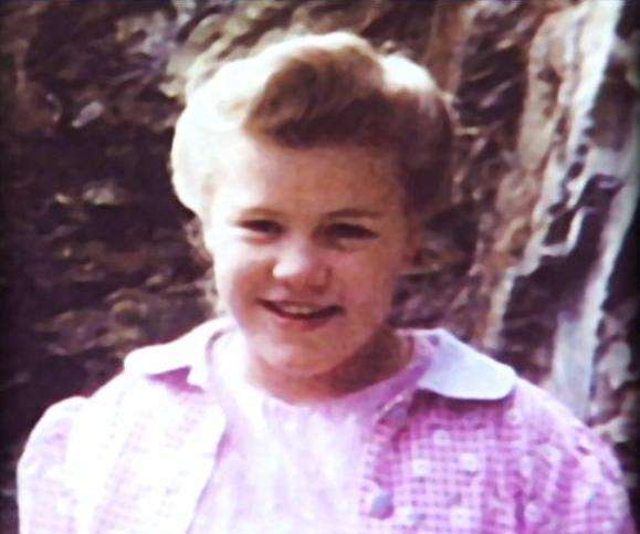 Elissa Wall at age 14.