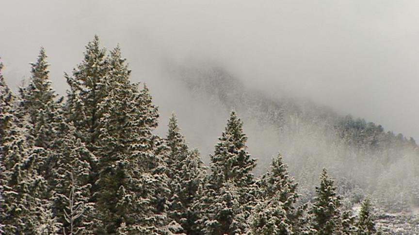Storm Brings First Snow to the Mountains