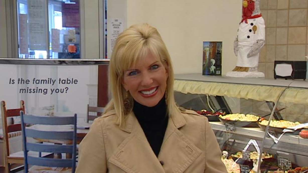 First Lady Encourages Family Dinners