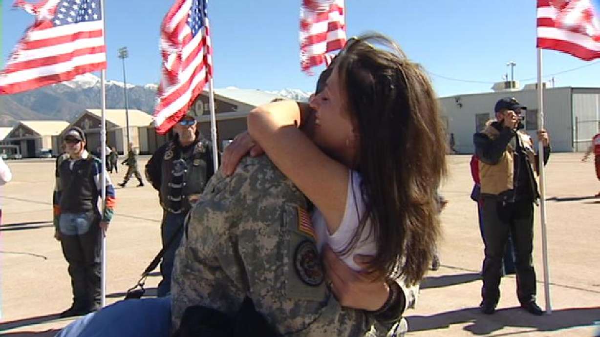 Families Welcome Home 321st Engineering Battalion