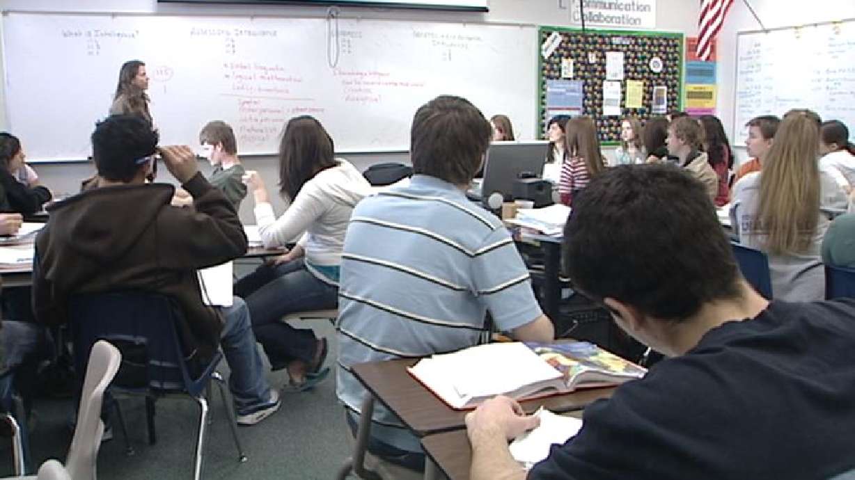 Doing well? Leave class early, say Murray schools