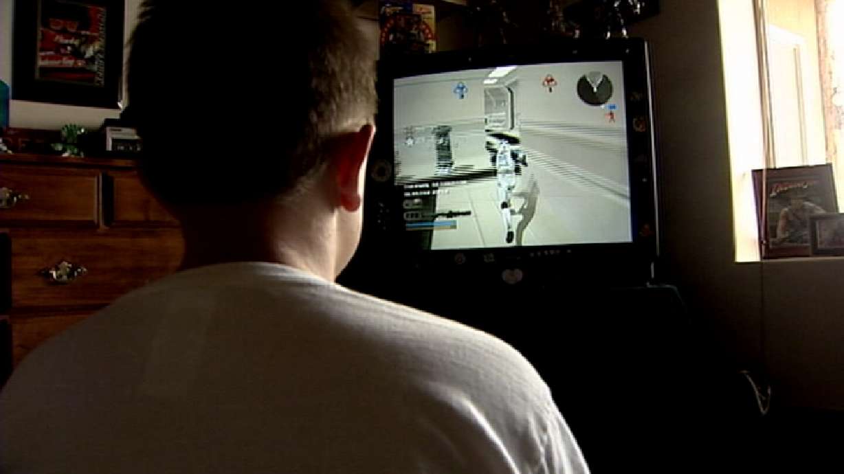 Redefining poverty: America's poor have luxuries, study shows