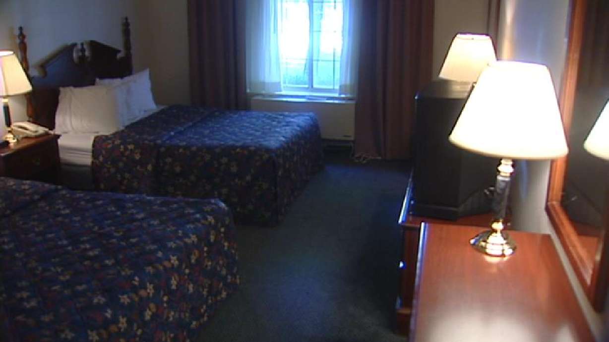 City Breaks Ground on Apartment Complex for Homeless