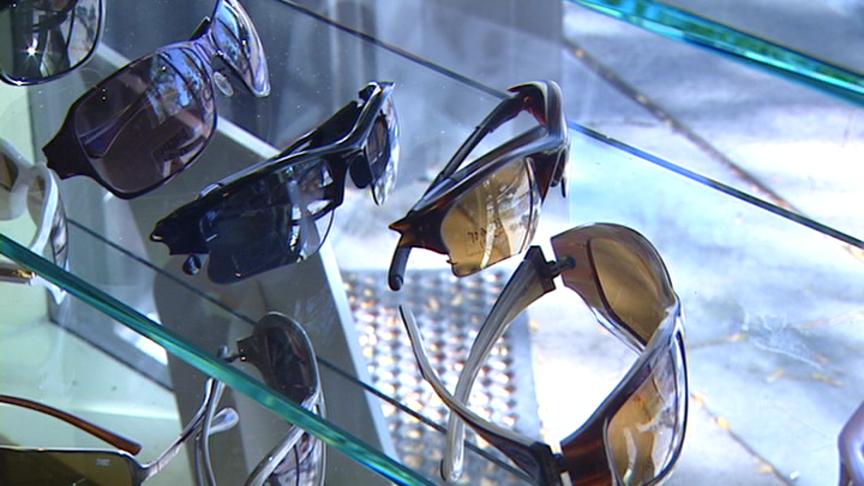 Thieves Get Away with Thousands of Dollars in Sunglasses