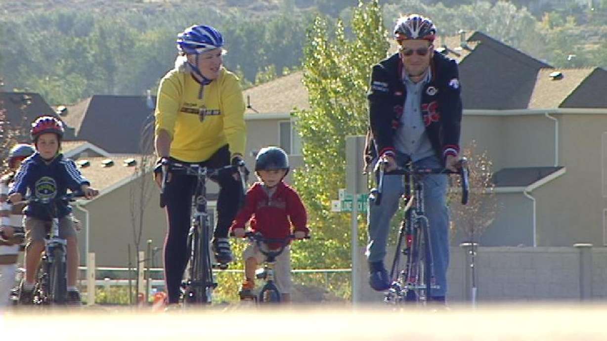 Students Ride with Professional Cyclist