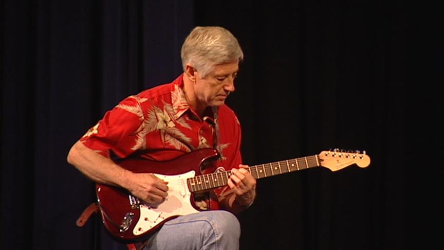 Mayor Sings about Global Warming