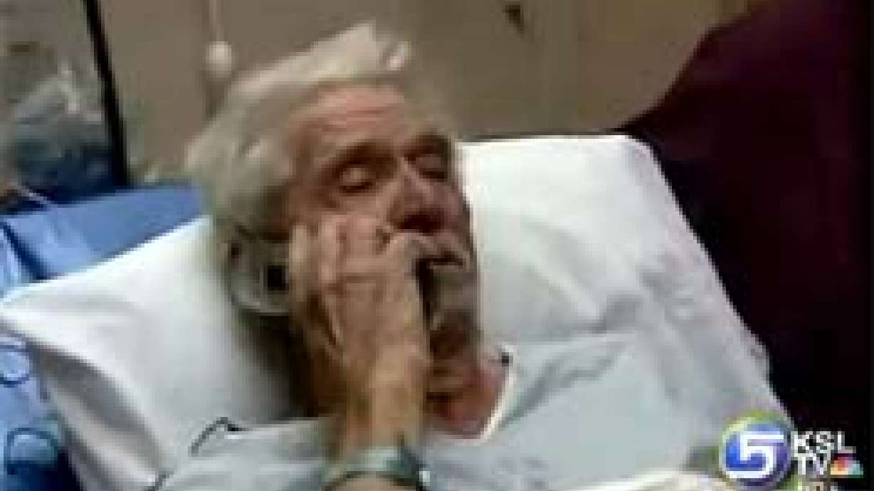 Hunter Survives Blizzard-Like Conditions While Lost