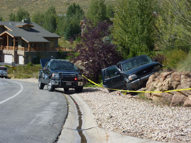 Neighbor helps deputies catch burglary suspects in Summit County