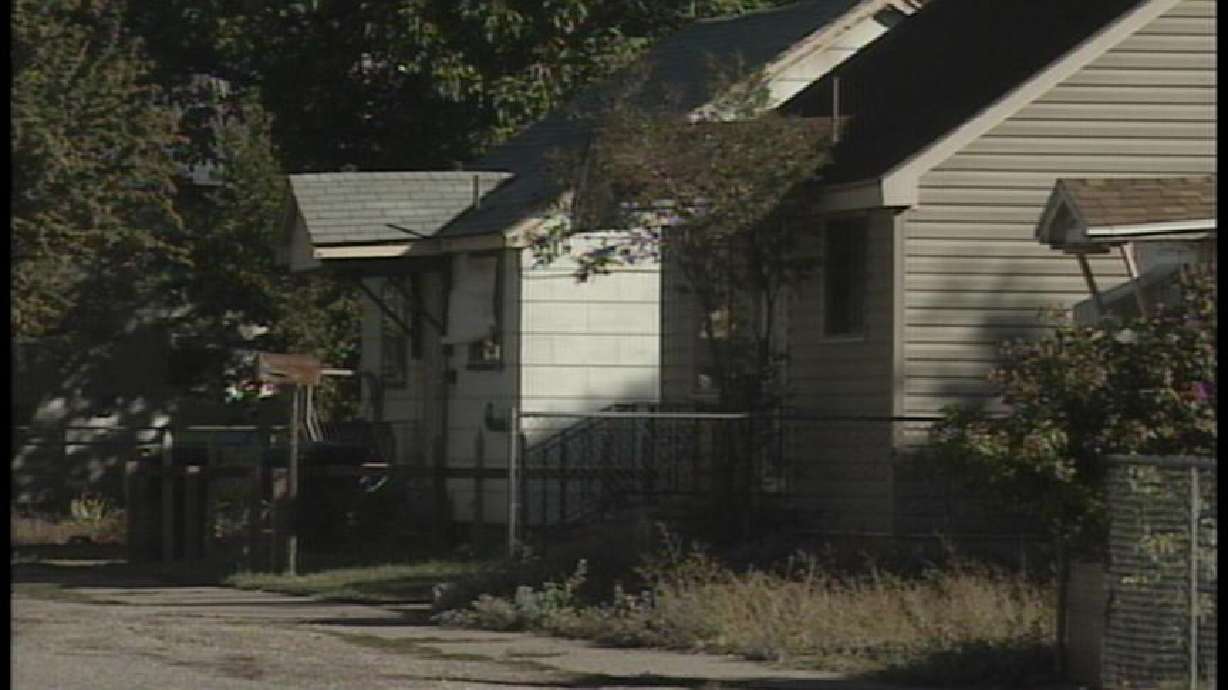 Man Shot Refuses to Cooperate with Investigation