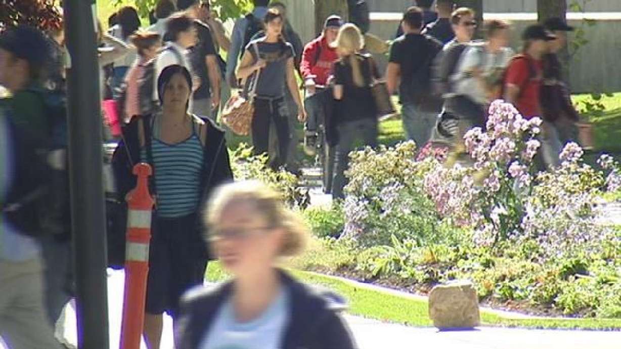 University Raises Awareness of Counseling Services with Notes