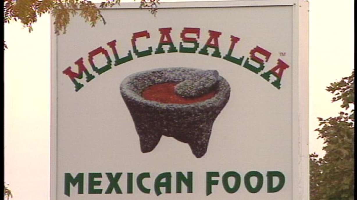 Two Men Wanted for Robbing a Restaurant