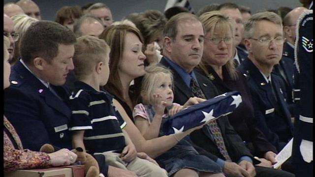 Memorial Service Held for Officer Killed in Plane Crash