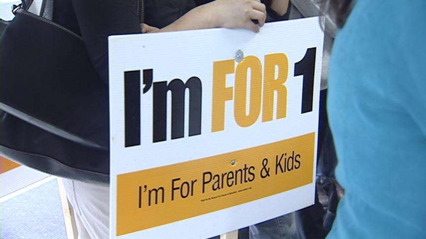 Pro-Voucher Parents Speaking Out Against Anti-Voucher Ads