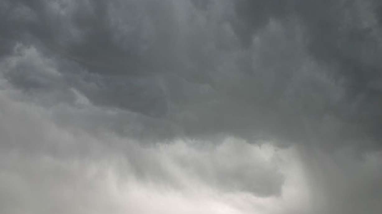 Strong winds expected to reach 70 mph along Wasatch Front