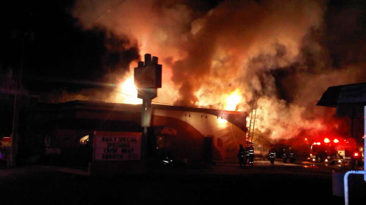 Fire burns Brigham City Taco Time