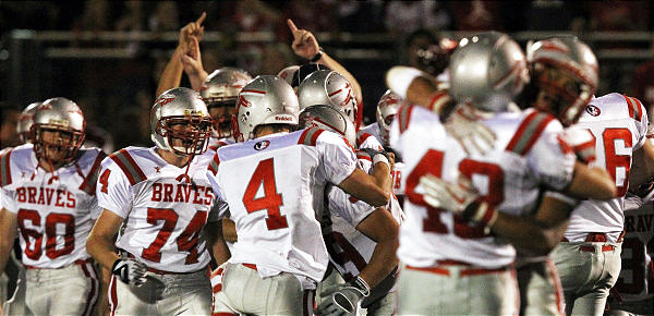 After a few struggles during the middle of the season, Bountiful has suddenly turned into an offensive and defensive juggernaut and is favored to beat Spanish Fork in this Friday's quarterfinal clash. (Ravell Call, Deseret News)