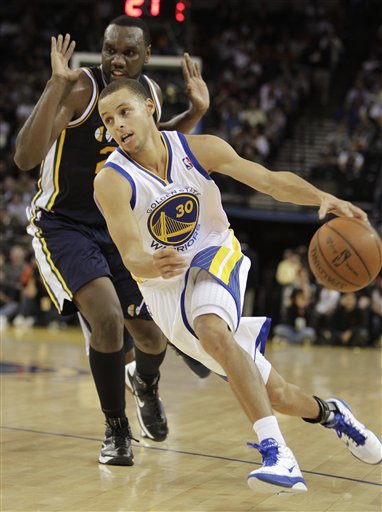 The Golden State Warriors' Stephen Curry will 
play in Monday's charity game.