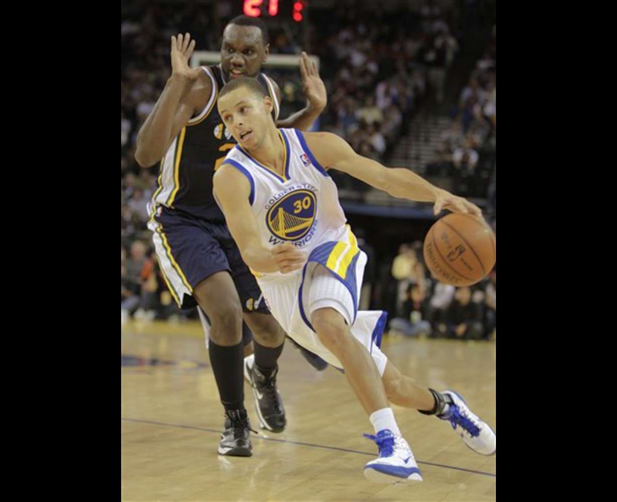The Golden State Warriors' Stephen Curry will
play in Monday's charity game.