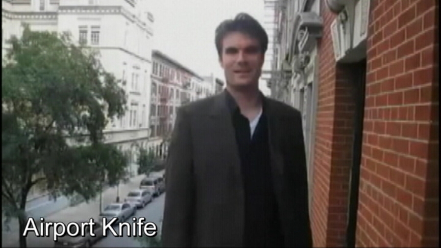 Man accused of sneaking knife on plane pleads not guilty