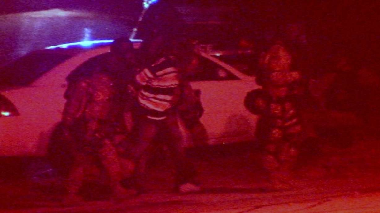 Police use tear gas to end standoff in Salt Lake City