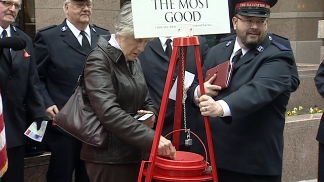 Salvation Army kicks off its Red Kettle Campaign