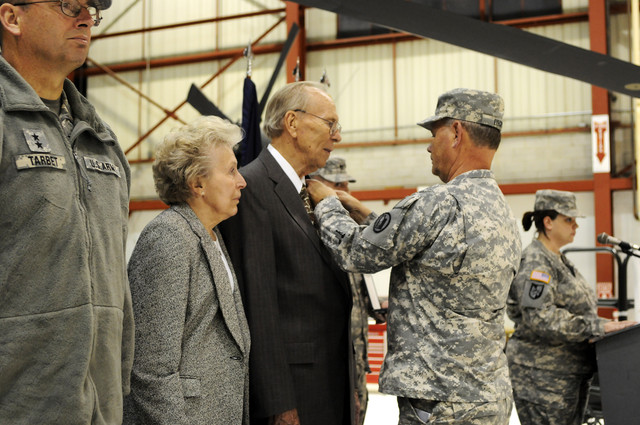 Bronze Star recipient's medal pinned 65 years later
