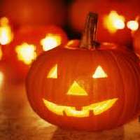 How to trick-or-treat safely across the United States this Halloween (according to a candy maker)