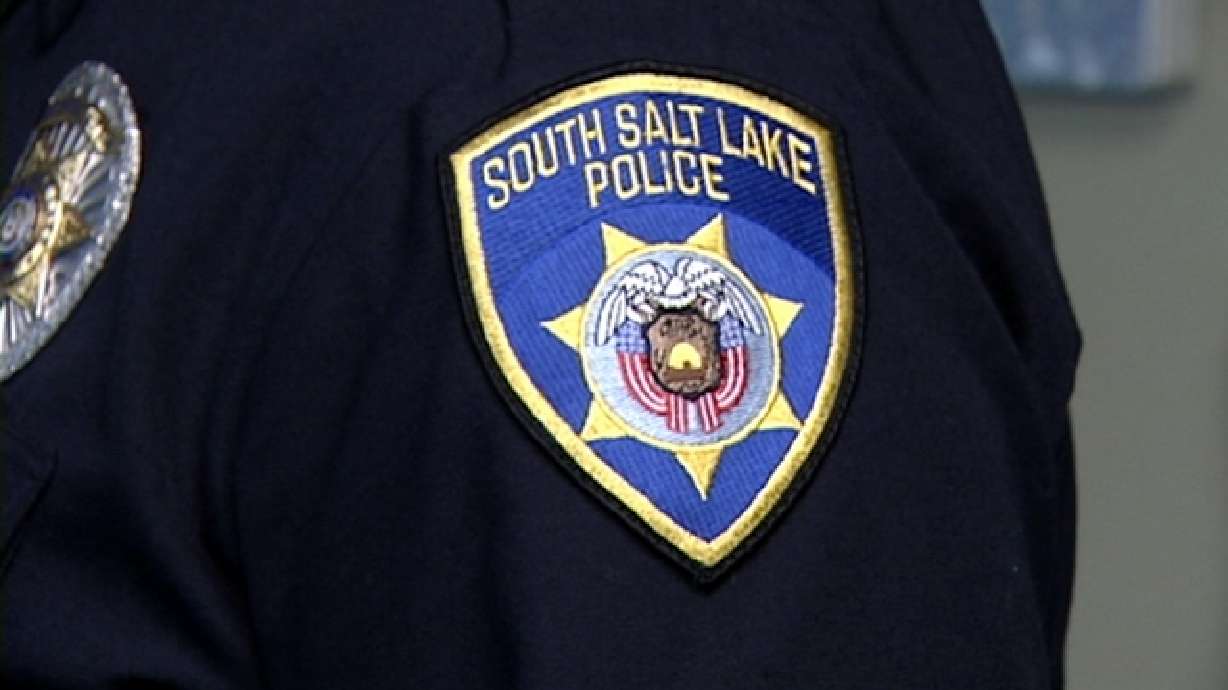 Police Taser bloody, naked man high on psychedelic mushrooms
