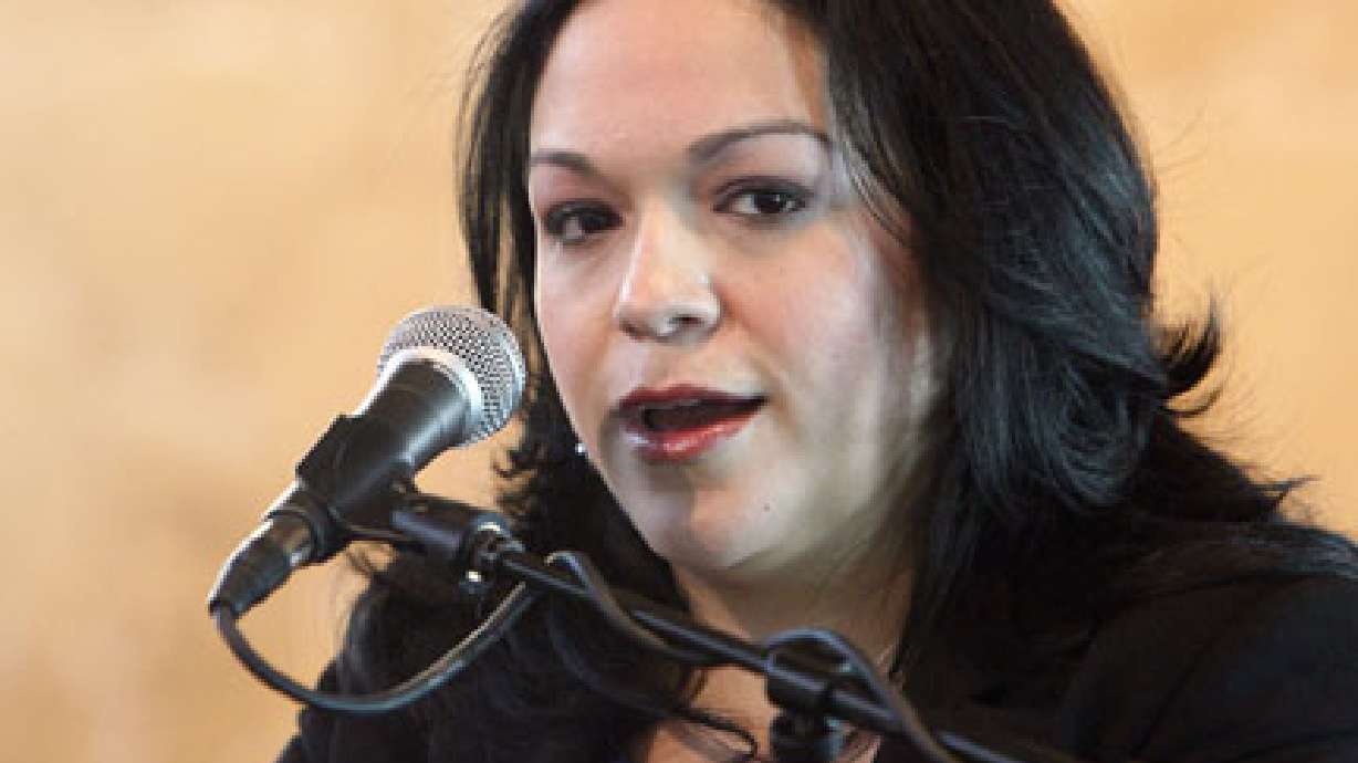 Utah Senate panel OKs Robles immigration bill