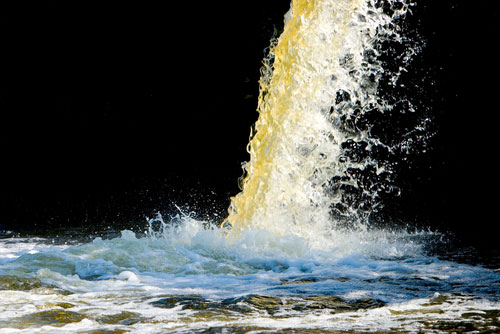 Water used to de-ice culverts contained petroleum