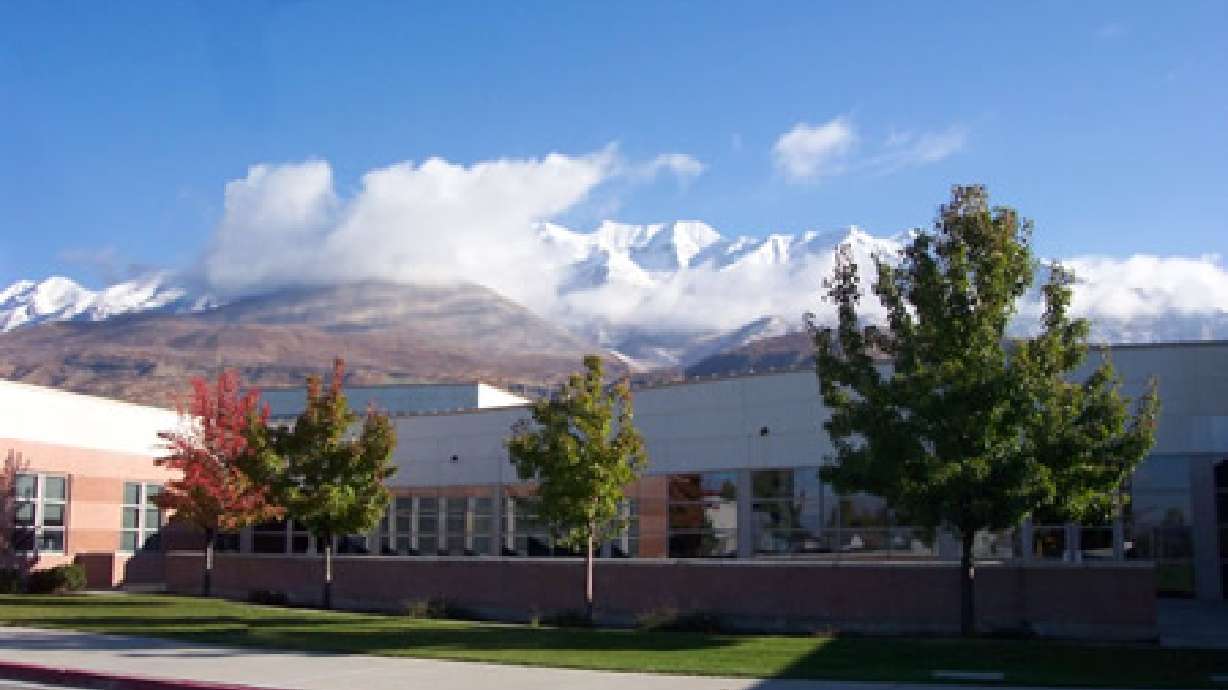 Timpanogos High School student dies