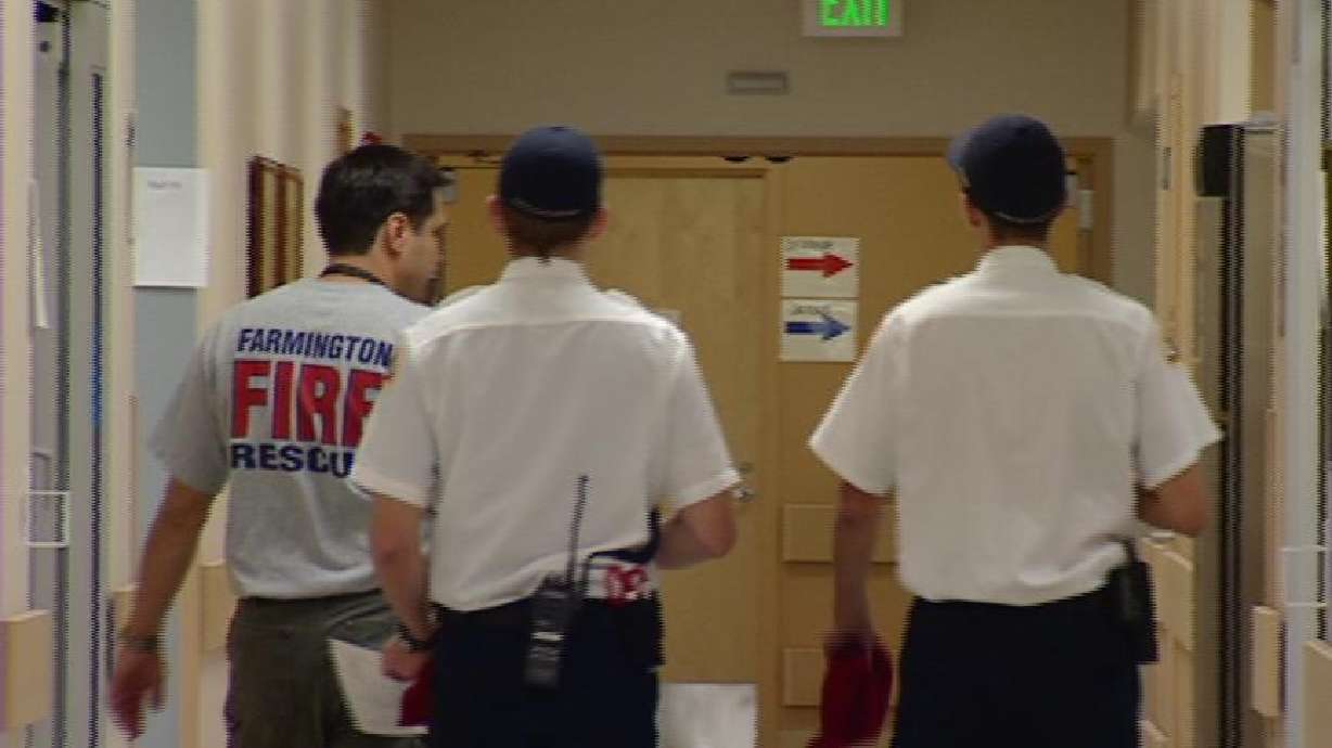 Rescue Personnel Get Hospital Orientation