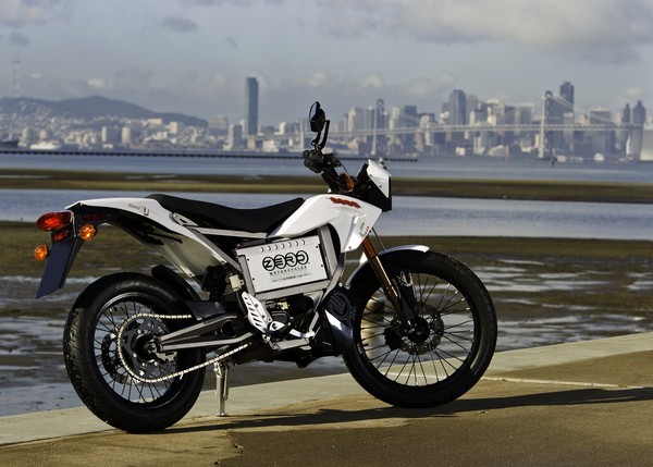 Zero XU electric motorcycle makes in-apartment EV charging a reality