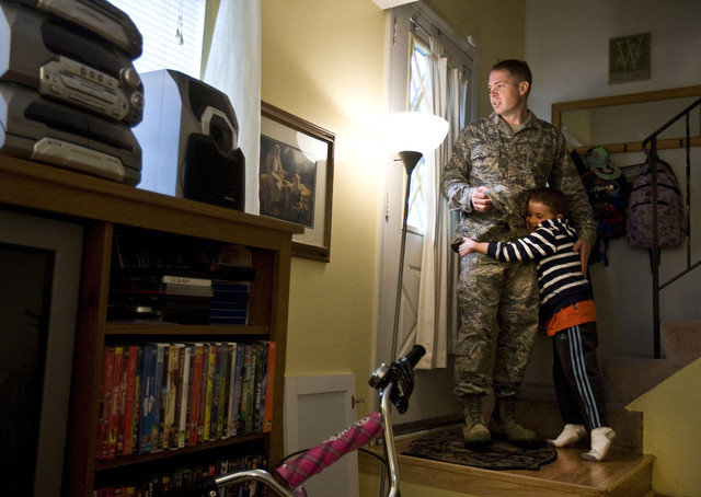 Soldiers fear financial strain of shutdown