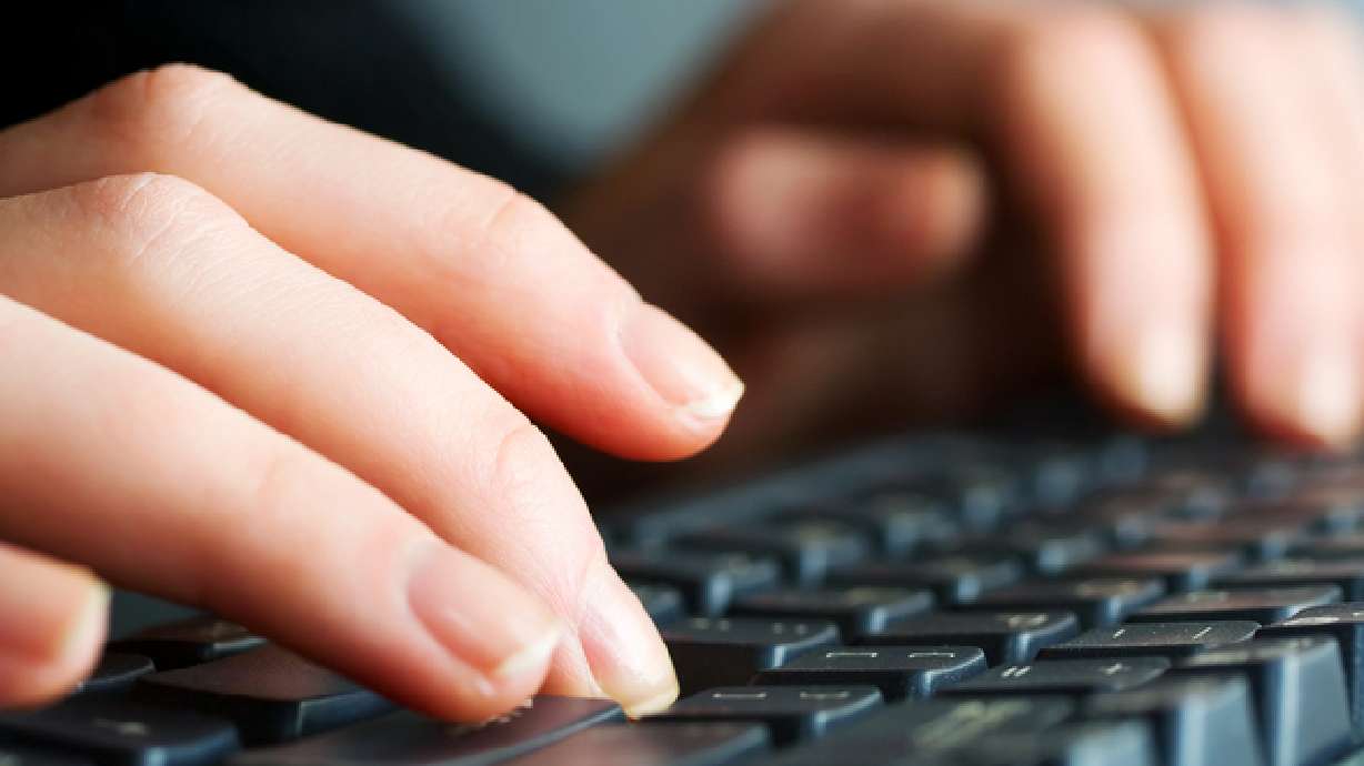 Online lies: Why creating a false persona is popular