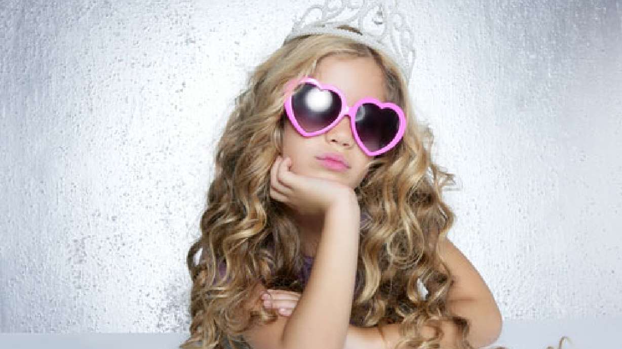 Study highlights ongoing parental battle over sexualized children's clothing