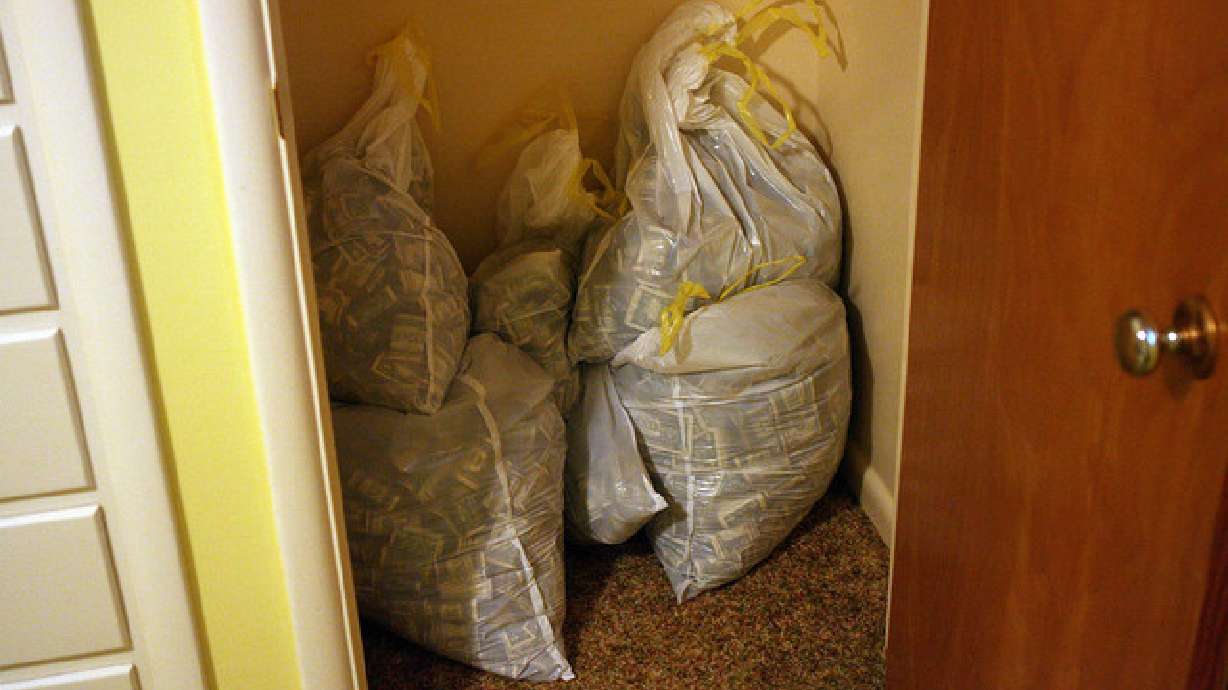 Big cash discovery becomes lesson in honesty for Bountiful family