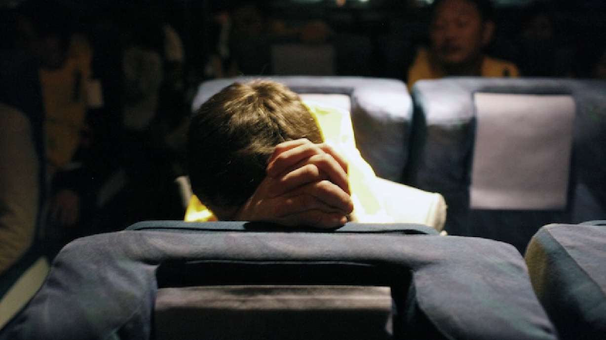 What People Look Like When Their Plane Is About to Crash