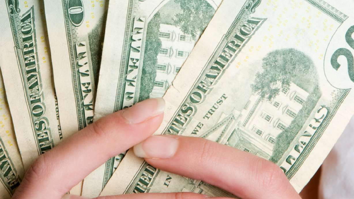 5 quick and easy ways to save $1,500 per year