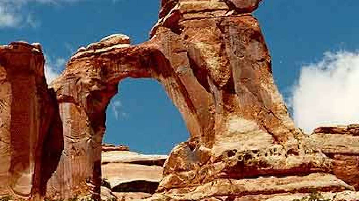 Judge says Angel Arch road to stay closed to vehicles