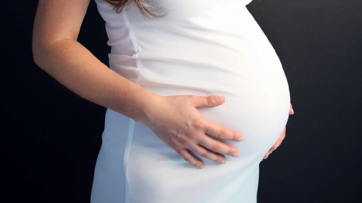 Best time for epidural is when laboring mom asks for it, research reveals