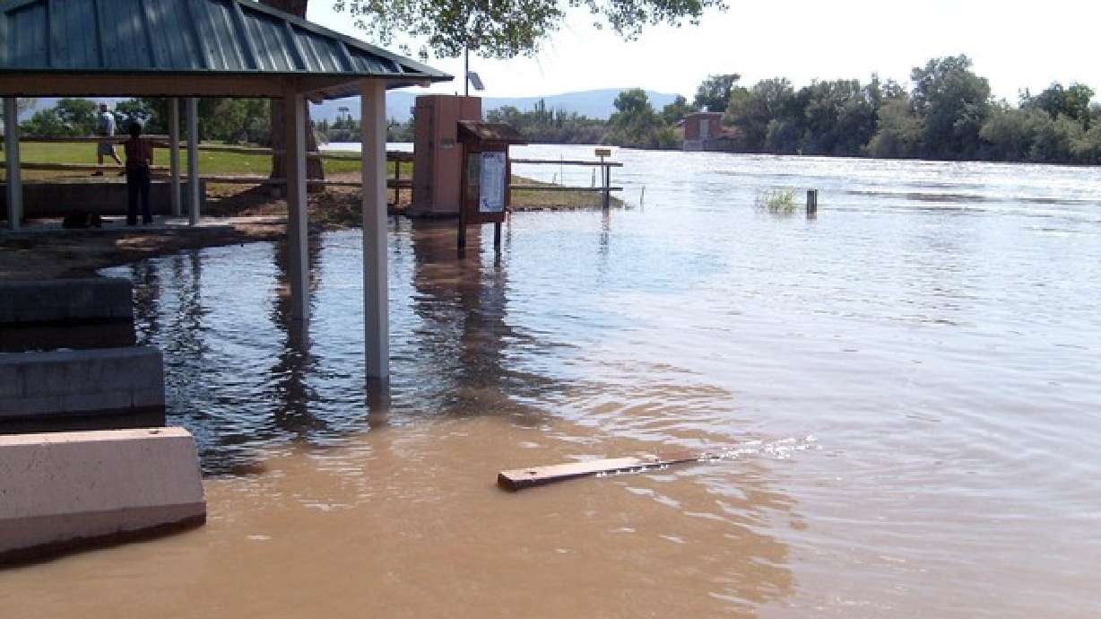Emery County fights to protect area from flood waters
