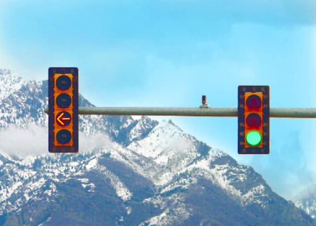 New flashing yellow arrows designed to reduce collisions