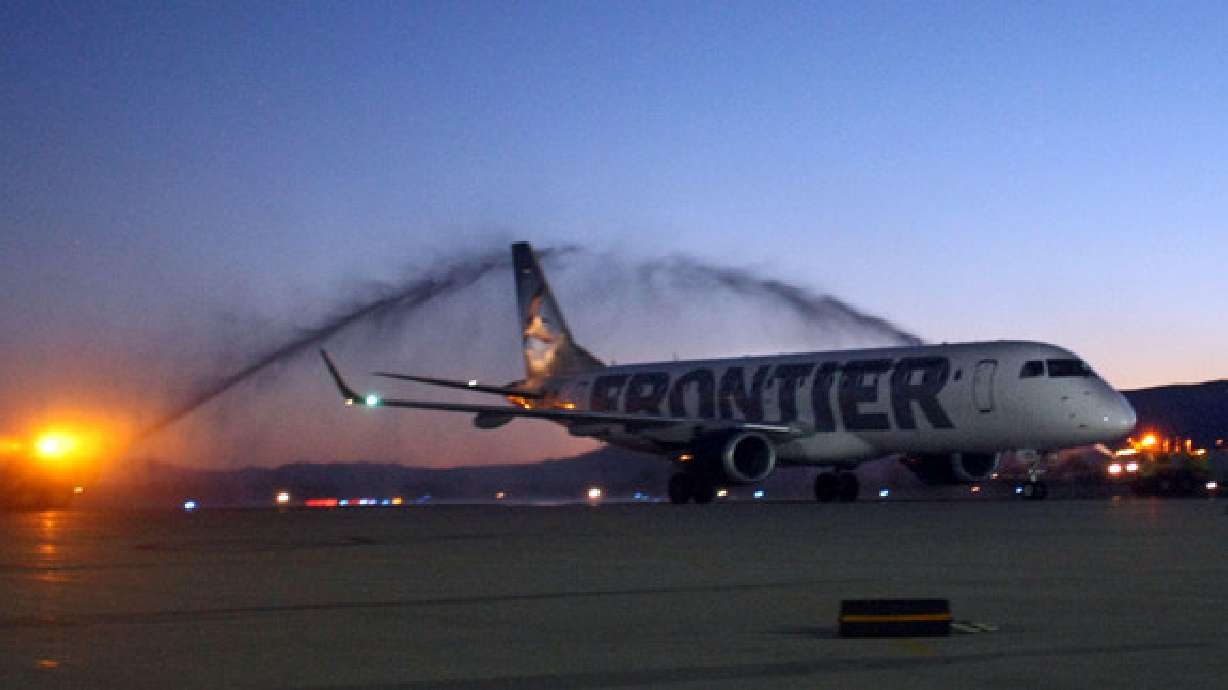 Provo Municipal Airport welcomes first commercial flight
