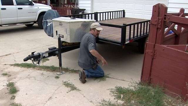 Man tells how he survived a cougar attack