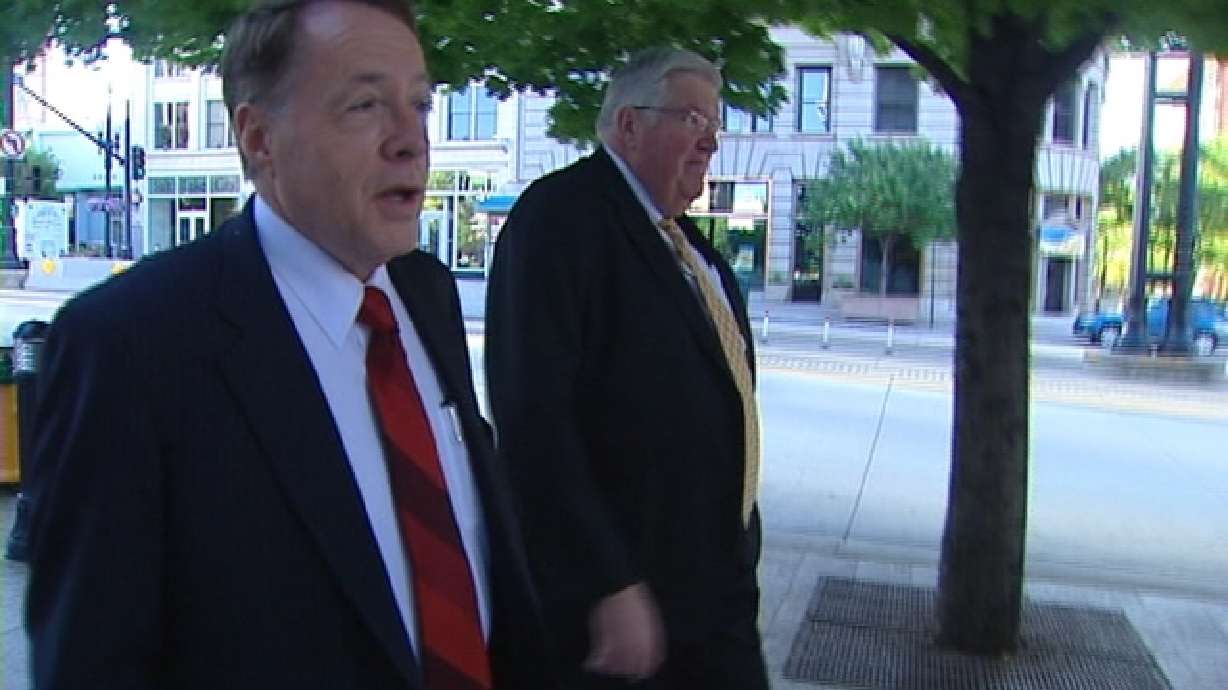 Federal judge refuses to dismiss pain-pill case