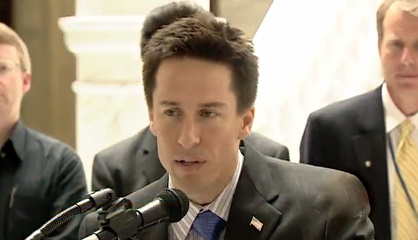 GOP delegate apologizes for using 'traitors' to describe lawmakers